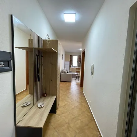 Keni's Adriatic Escape Apartment